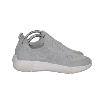 Slip-ons (Gray) from Kido