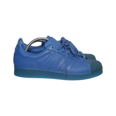 Sneakers (Superstar) from Adidas