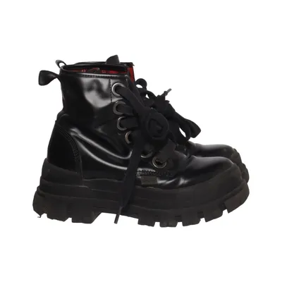 Schnürstiefel (Schwarz) von Buffalo