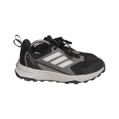 Vandringsskor (Svart, Grå, Vit) från Adidas