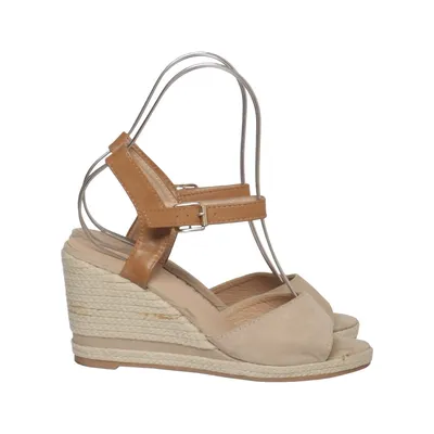 Chaussure compensées (Beige, Marron) de Ideal Shoes