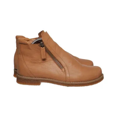 Bottines (Marron) de Charlotte of Sweden Cuir