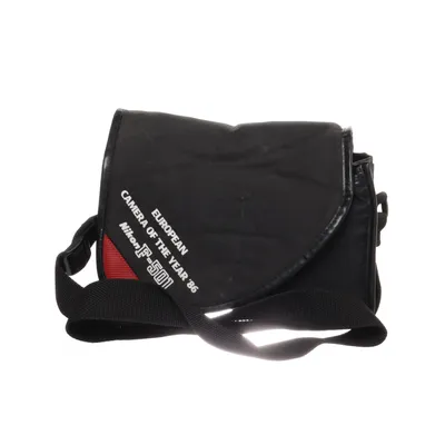 Kameraväska (Svart, Röd) från Nikon