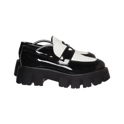 Loafers (Schwarz, Weiß) von Studio Untold Polyurethan