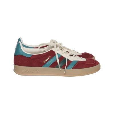 Baskets (Rouge, Bleu, Vert) de Adidas