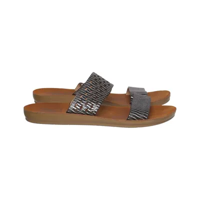 Slip-ins (Brown, Black, White) from Wildflower