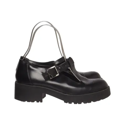 Chaussures à boucles (Noir) de Vox
