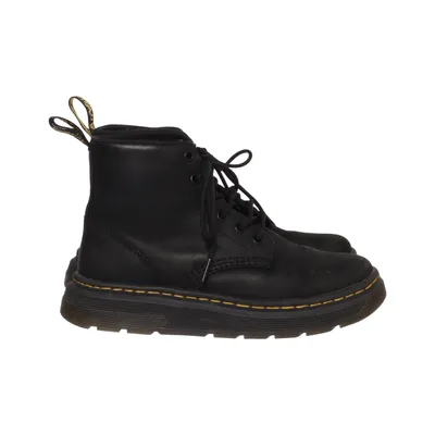Snørestøvler (CREWSON CHUKKA) fra Dr. Martens