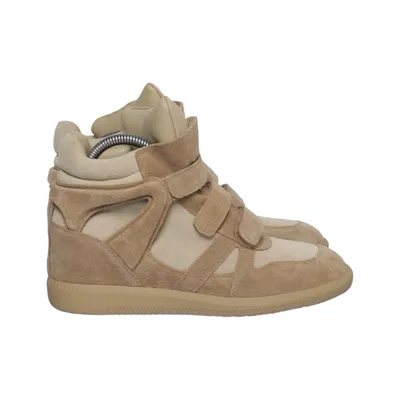 Sneakers (Beige) from Badura Leather