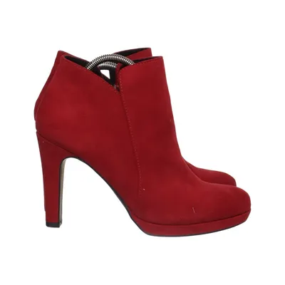 Heeled boots (Red) from Tamaris