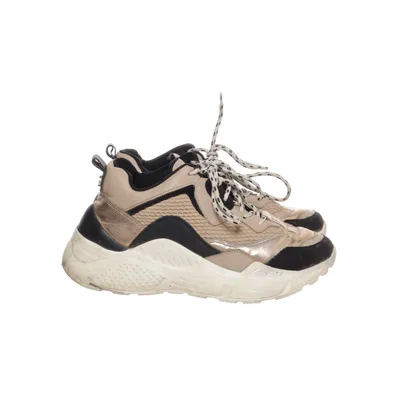 Sneakers (ANTONIA) från Steve Madden