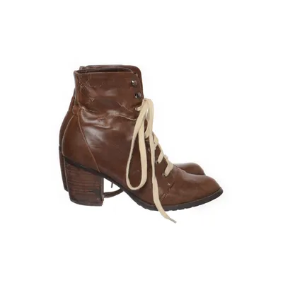 Laced boots (Brown) from Think!
