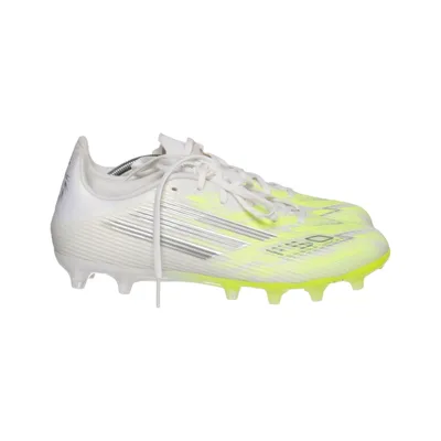 Chaussures de football (F50) de Adidas