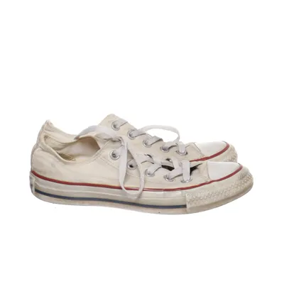 Tygskor (Vit, Röd, Blå) från Converse