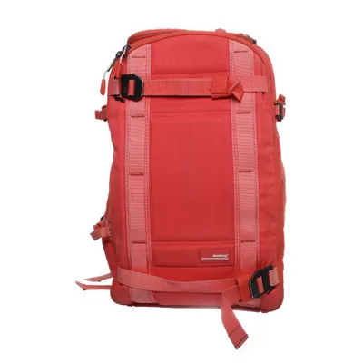 Ryggsäck (Röd) från Douchebags