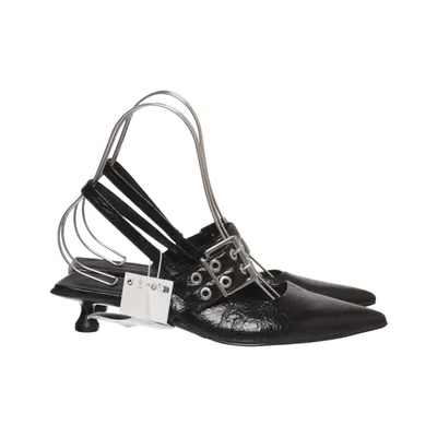 Klackskor (Svart) från Stradivarius
