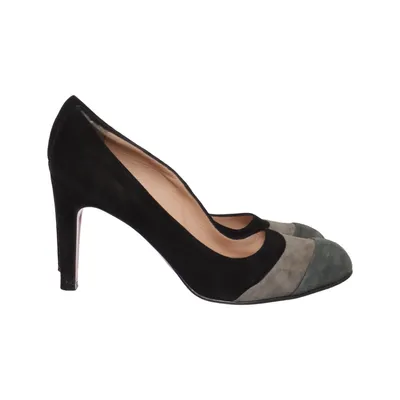 Pumps (Black, Gray) from Voltan