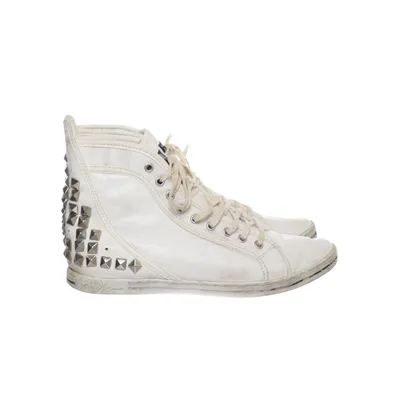 Sneakers (White) from Sneaky Steve