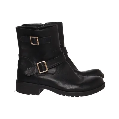 Boots (Svart) från Savita