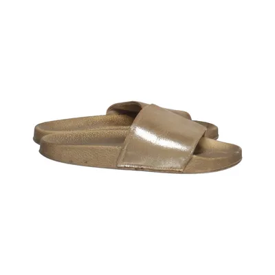 Slip-ins (Gold) from Graceland