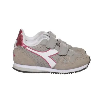 Träningsskor (adidas) från Diadora