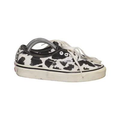 Canvas shoes (Style 44) from Vans