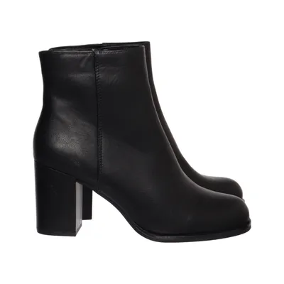 Heeled boots (Alley) from Alley
