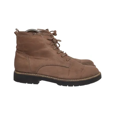 Laced boots (Brown) from Graceland