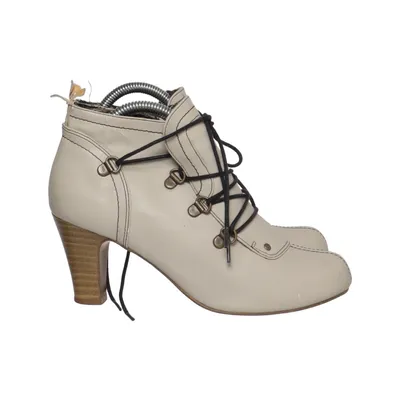 Heeled boots (Beige) from Von