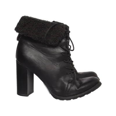 Heeled boots (Black) from Jennifer