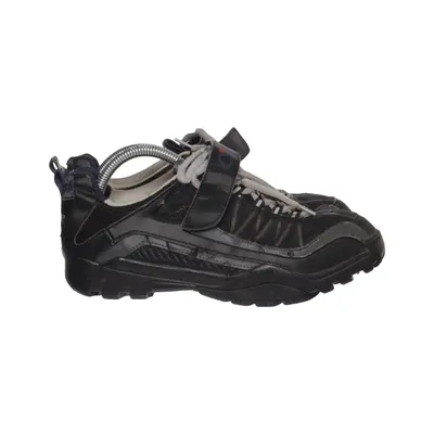 Bicycle shoes (Black) from Cytec