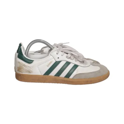 Sneakers (Samba) från Adidas
