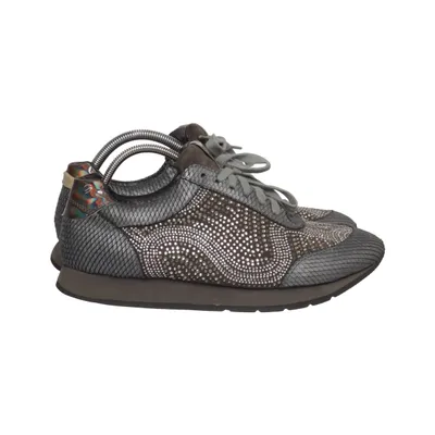 Sneakers (Gray) from Alma en Pena