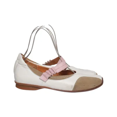 Ballet flats (White, Pink, Beige) from Think! Leather