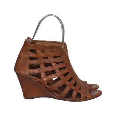 Gladiator sandals (Brown) from DAVOS Gomma Leather