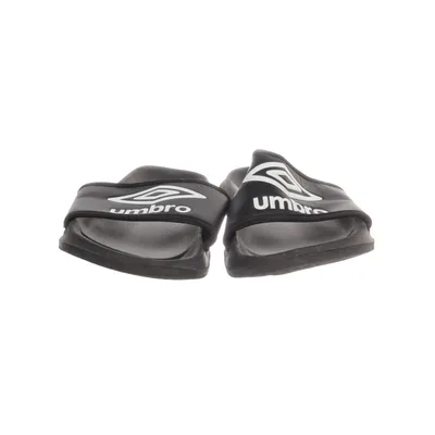 Slip-ins (Svart) från Umbro