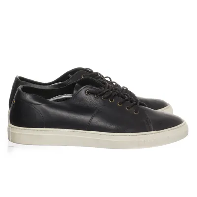 Baskets (Noir) de Kavat