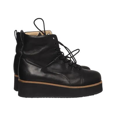 Laced boots (Black) from Gram