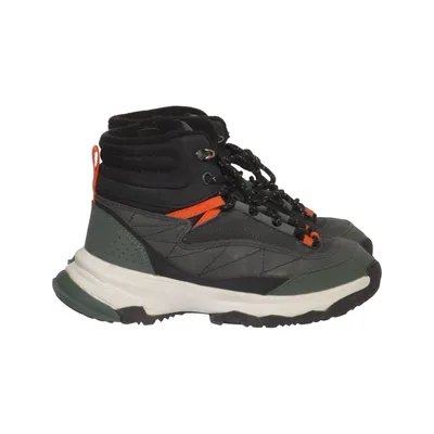 Wanderstiefel (Grün, Orange, Schwarz) von Zara