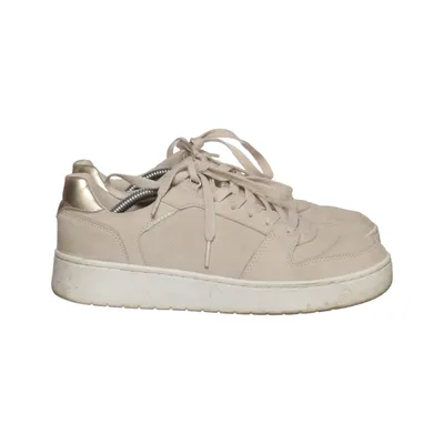 Sneakers (Beige) fra Clo