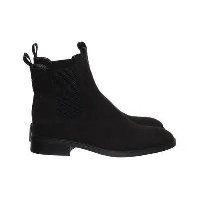 Chelsea boots (Black) from So All