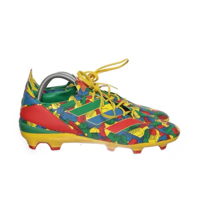 Fotbollsskor (GW8542) från Adidas x LEGO