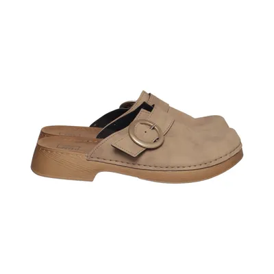Clogs (Beige) from Easy Street