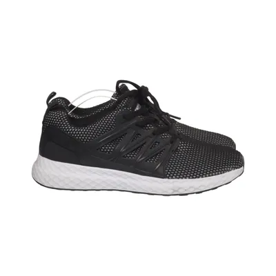 Baskets (Noir, Blanc) de Sophia Thiel