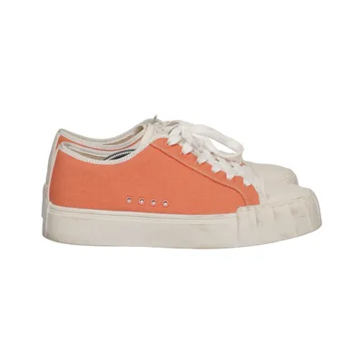 Canvas shoes (Orange, White) from Vanessa Wu