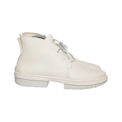 Boots (Vit) från Trippen