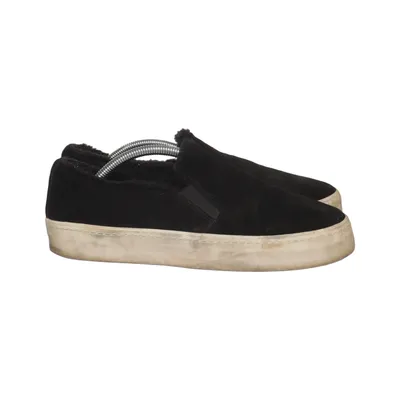 Slip-ons (Black) from Marine Leather