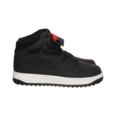 Sneakers (Black, White) from Fila Polyester