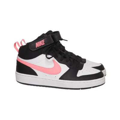 Basketskor (Court Borough Mid 2) från Nike