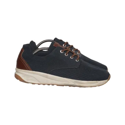 Sneakers (Casual Utility) from Iguassu